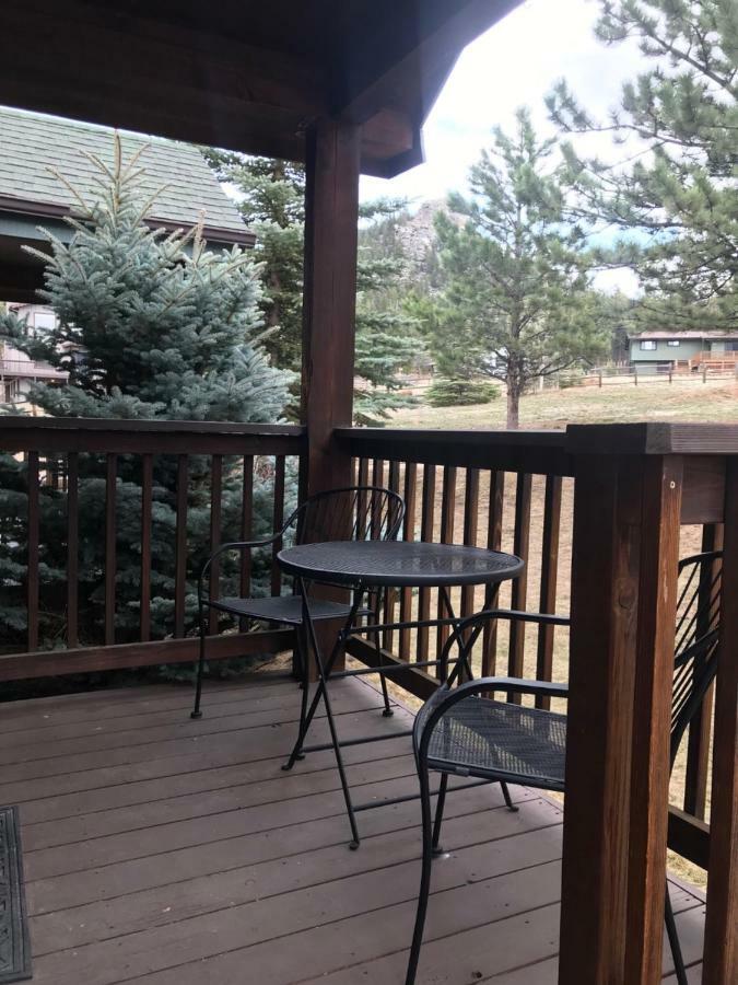 Mountain Shadows Resort Естес Парк Екстериор снимка